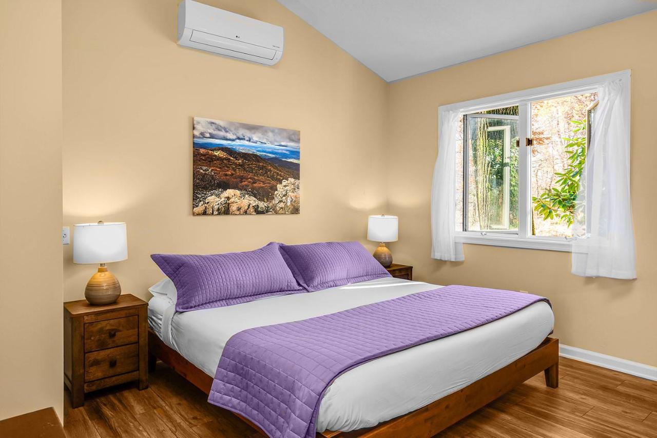 Love Ridge Mountain Lodging Lyndhurst Zewnętrze zdjęcie